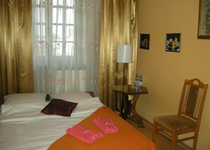 Pomian Inn Ozarow Mazowiecki